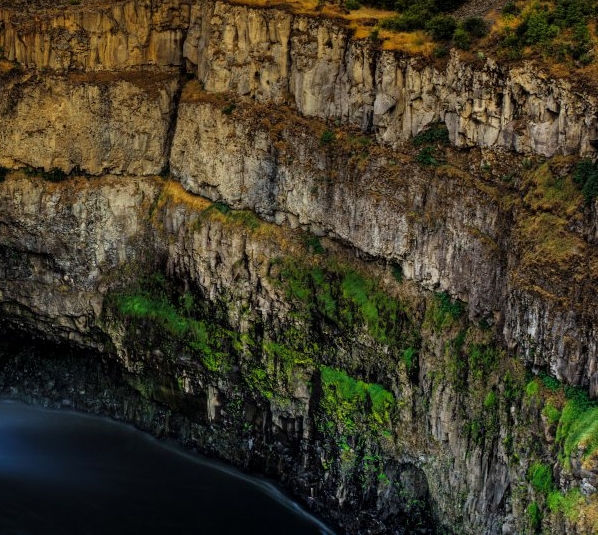 无缘无故赚钱的诈骗案例